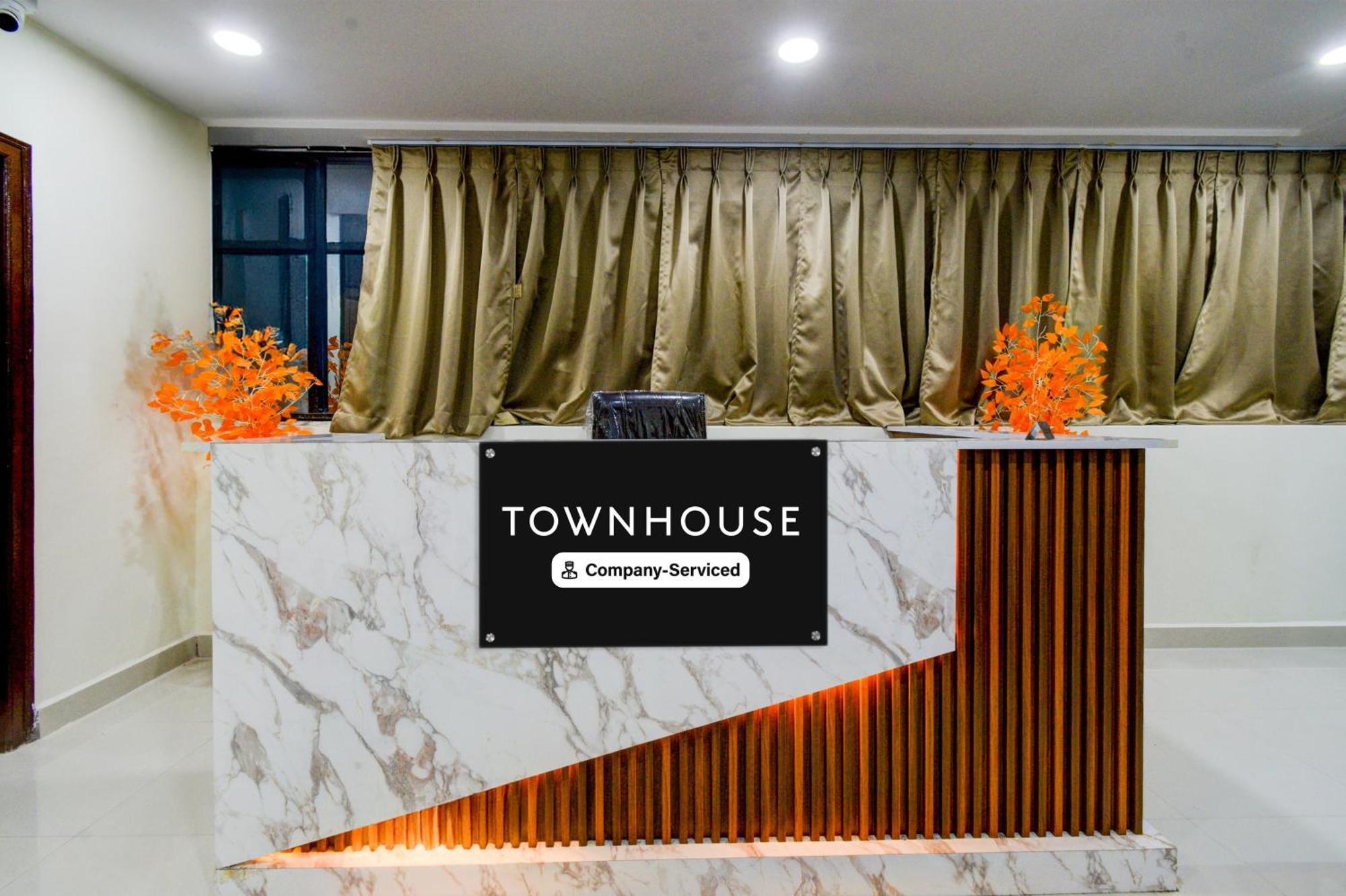 Super Townhouse Kukatpally North Formerly Munagala Arcade Hyderabad Exteriör bild